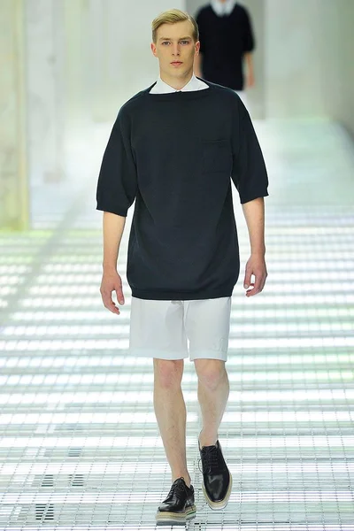 Look 31